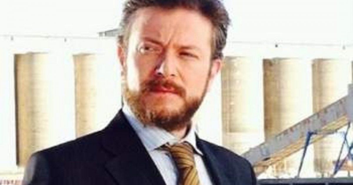 شاهد .. ليث مفتي بنصيحة لمتابعيه: عندما تعمل معروف مع شخص أبصق بوجهه كي لا ينسى المعروف