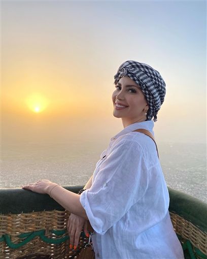 من السماء – نسرين طافش ركبت المنطاد في الأقصر .. شاهد