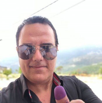 شاهد .. روميو بو أنطون: "صوتك حقك وحق وطني" -بالصورة