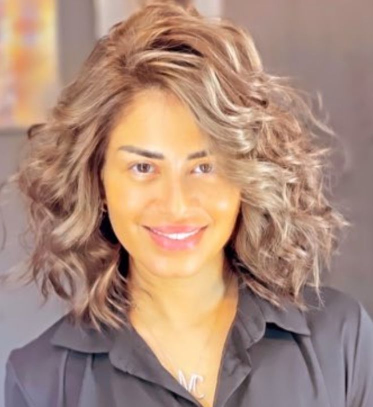 منة فضالي تتألق بإطلالة مشرقه في احدث ظهور لها- شاهد