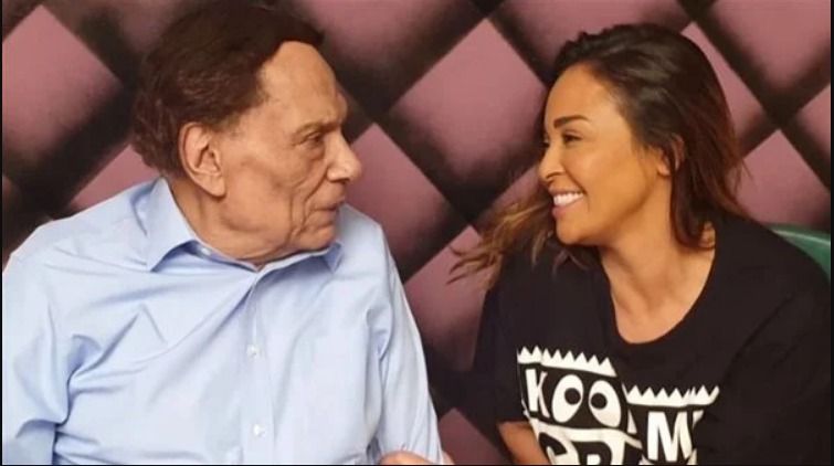 داليا البحيري تحتفل بعيد ميلاد الزعيم : ليا الشرف إني وقفت قدامك