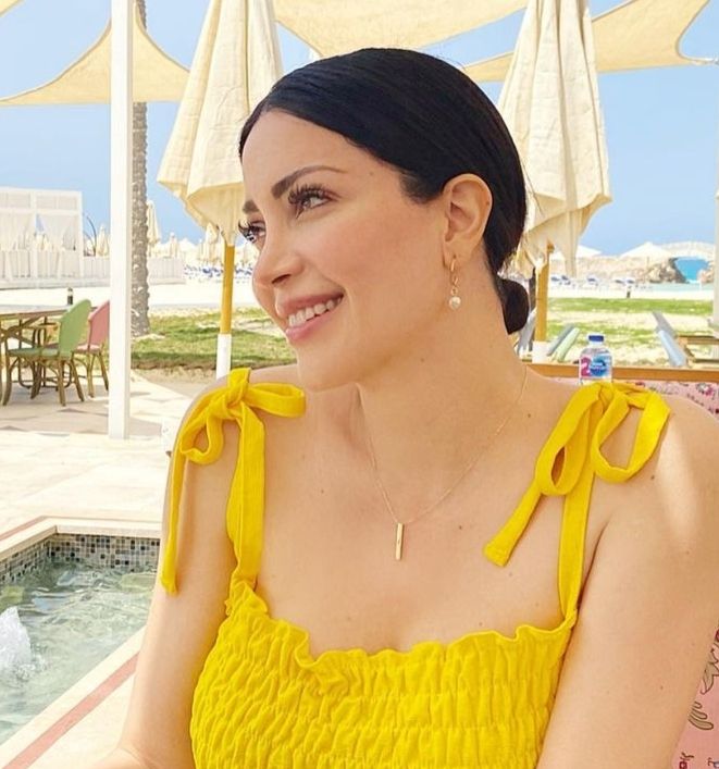 نسرين طافش لجمهورها :” لزيادة البركة اطلب الإرشاد من الخالق”