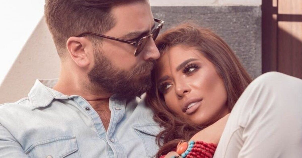 شاهد .. طليقة معتصم النهار تحدث جدلاً برقصها مع هذا الرجل - بالفيديو