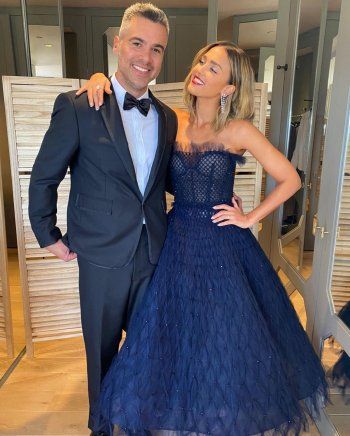 شاهد .. بالصور - جيسيكا ألبا تحتفل بعيد زواجها وتوجه هذه الرسالة