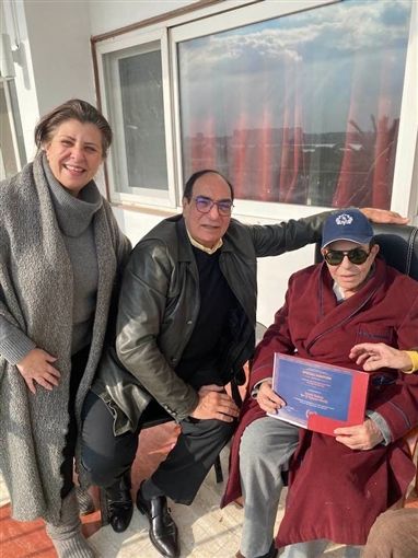 الضحكة الاخيرة .. إخر صورة لـ” سمير صبري ” قبل إيام من وفاته