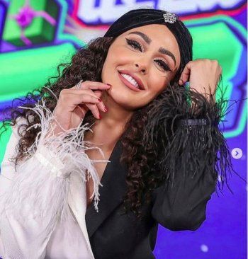 شاهد .. ميس حمدان تخطف الأنظار بآخر إطلالاتها والجمهور يتفاعل