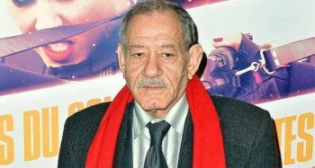 شاهد .. وفاة ممثل جزائري شهير أثناء حضوره مهرجان "كان" السينمائي