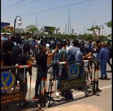 بالصور – تشيع جثمان سمير صبرى بحضور كامل لنجوم الفن