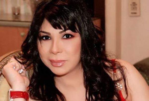 شاهد .. نقابة المهن التمثيلية توقف غادة إبراهيم عن العمل بسبب أحداث جنازة سمير صبري