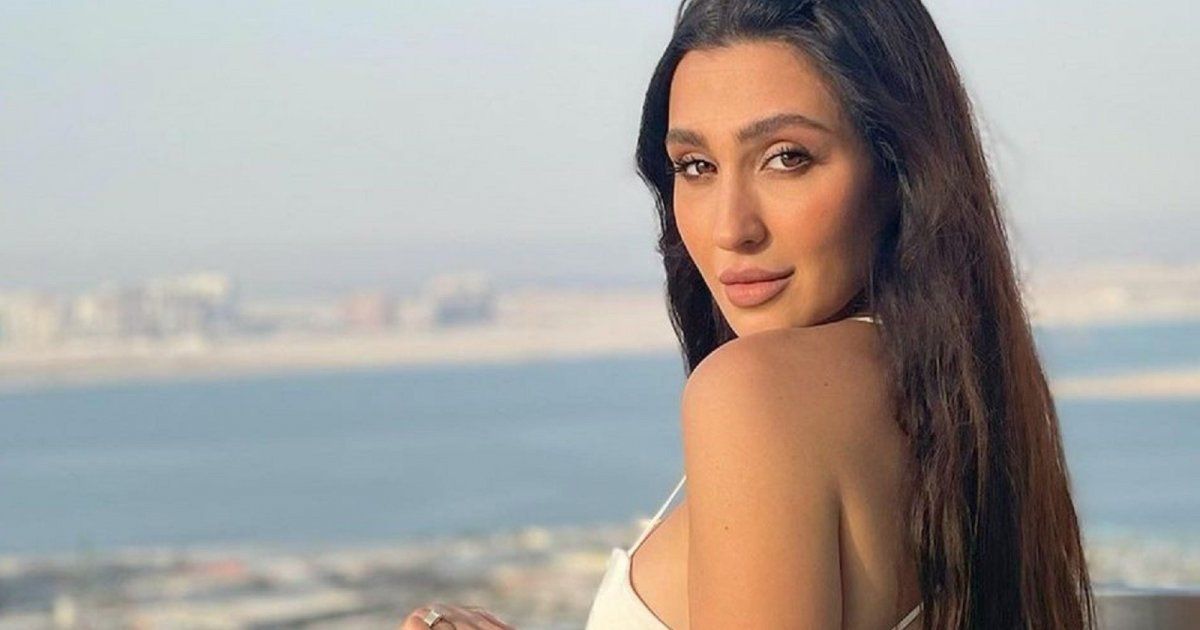 شاهد .. بالصورة- جيسي عبدو بالحجاب..والجمهور يتفاعل