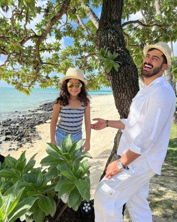 شاهد .. بالصور - الدكتورة خلود تحجز جزيرة بأكملها للإحتفال بعيد ميلاد زوجها والجمهور يتفاعل