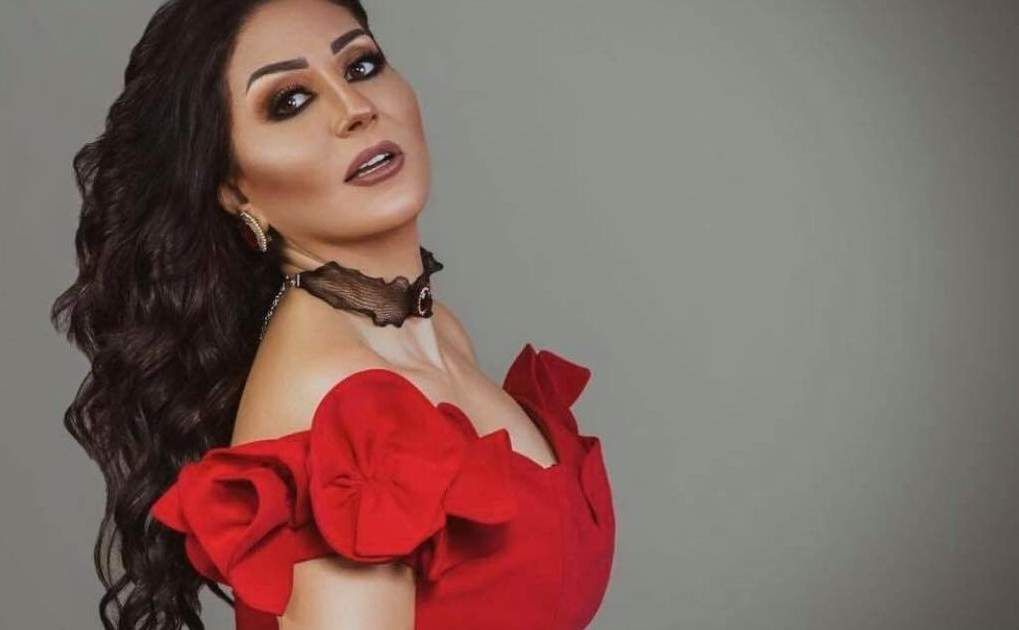 شاهد .. هكذا دافعت وفاء عامر عن ياسمين صبري بعد طلاقها من أحمد بوهشيمة