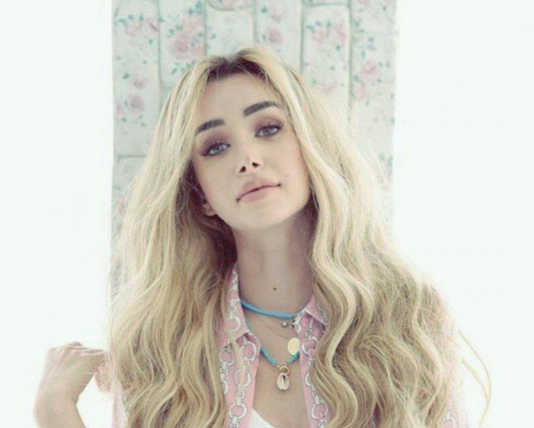 شاهد .. بالصورة - هنا الزاهد تتعرض لإصابة خلال تصويرها فيلمها