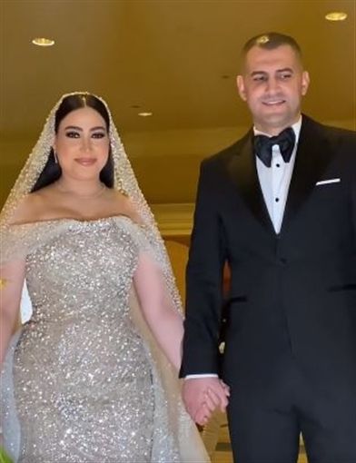 رقص و إحضان – شاهد علي حفل زفاف بوسي وهشام ربيع