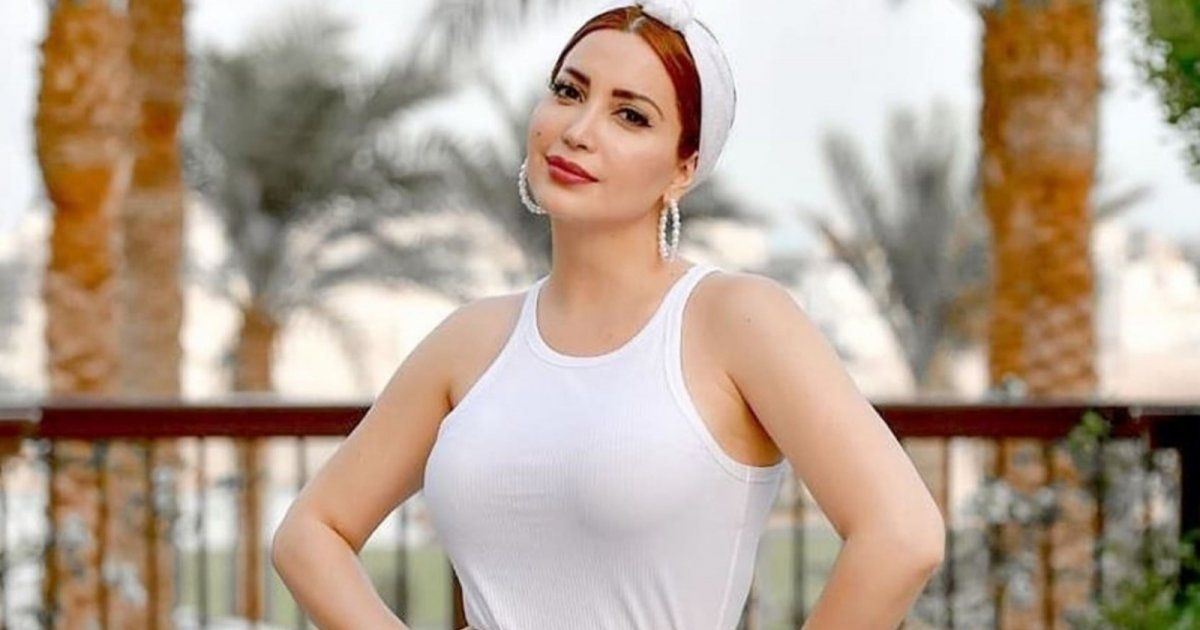 شاهد .. نسرين طافش بفستان أبيض وإطلالة حيوية.. والجمهور يتفاعل