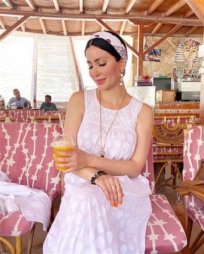 نسرين طافش تستمتع بإجواء معبد حتشبسوت – شاهد