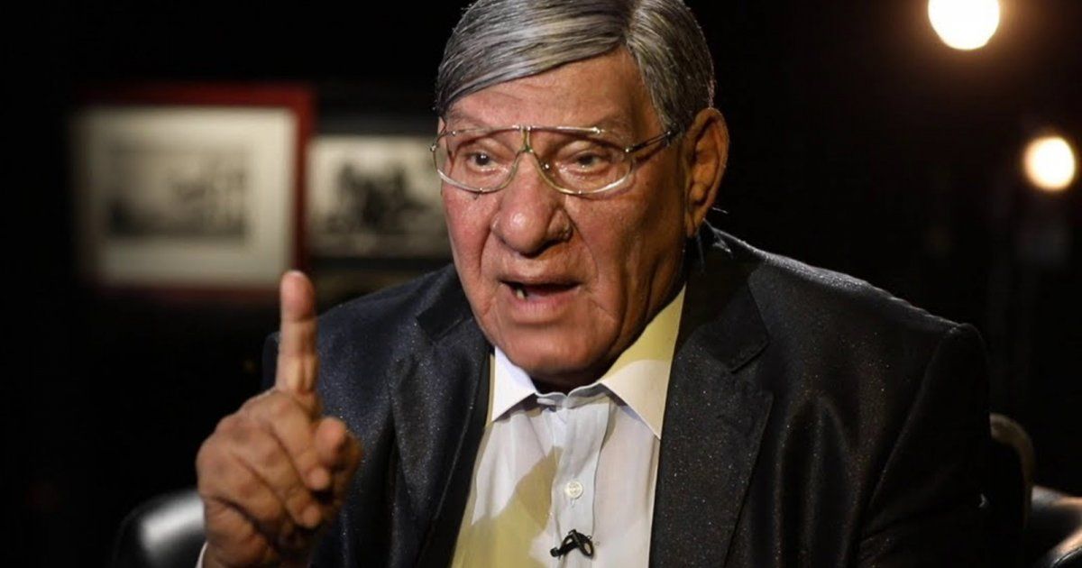 شاهد .. مفيد فوزي يدخل المستشقى بعد تعرضه لوعكة صحية...وما علاقة سمير صبري؟