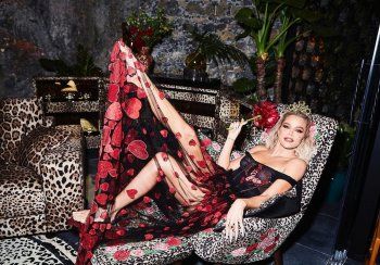 شاهد .. كلوي كارداشيان تبهر المتابعين بأحدث إطلالاتها.. شاهدوا الفستان