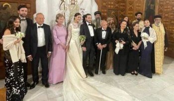 شاهد .. نجيب ساويرس يرقص في حفل زفاف ابنه أنسي على غناء عمرو دياب بحضور توني بلير-بالصور