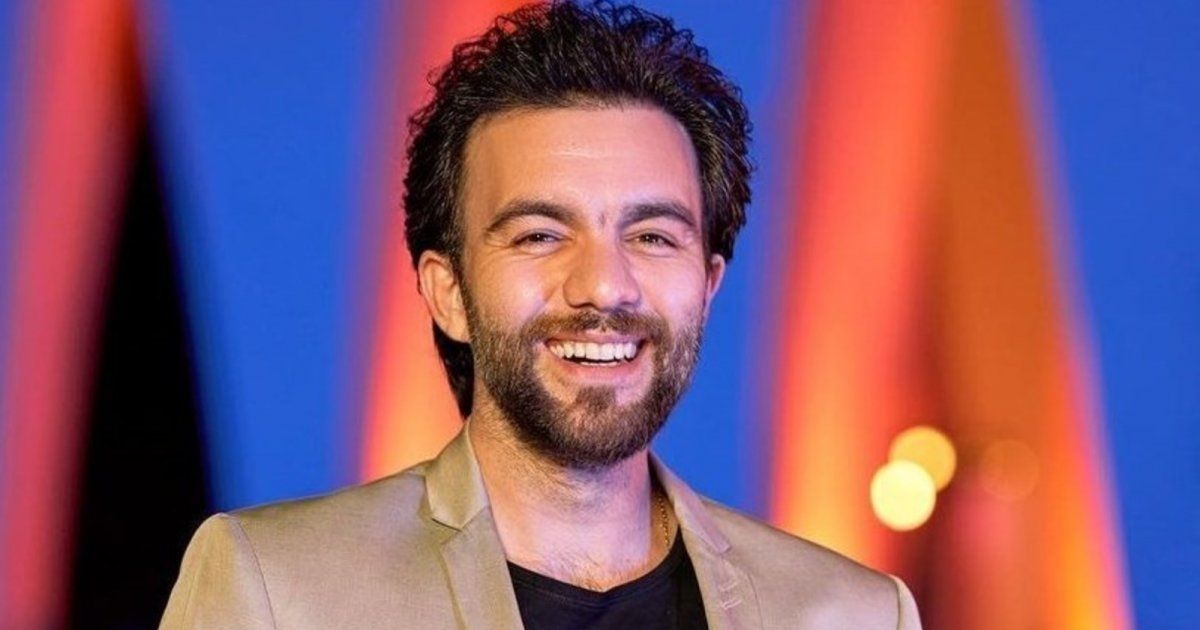 شاهد .. شريف رمزي يحذّر من شخص ينتحل صفته