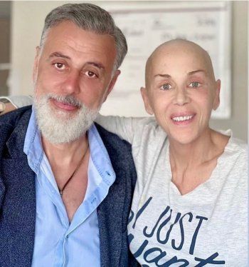 شاهد .. بطلة "سنوات الضياع" تصاب بالسرطان