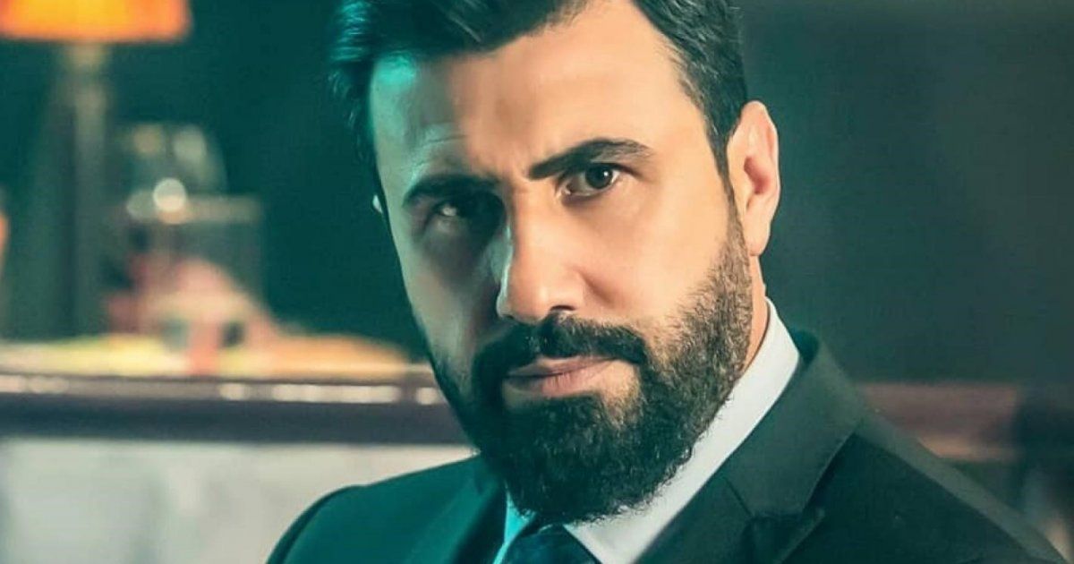 شاهد .. ظهور إبن خالد القيش للمرة الأولى.. وجماله يخطف الأنظار