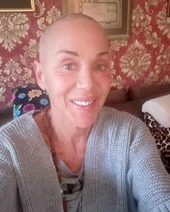 شاهد .. بطلة "سنوات الضياع" تصاب بالسرطان