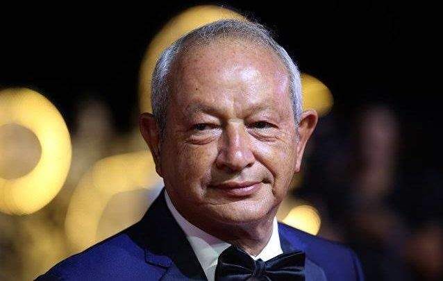 شاهد .. نجيب ساويرس يرقص في حفل زفاف ابنه أنسي على غناء عمرو دياب بحضور توني بلير-بالصور