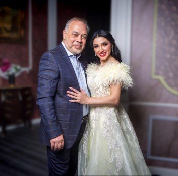 شاهد .. روجينا مغازلة أشرف زكي :"بطل قصة حياتي"-بالصور