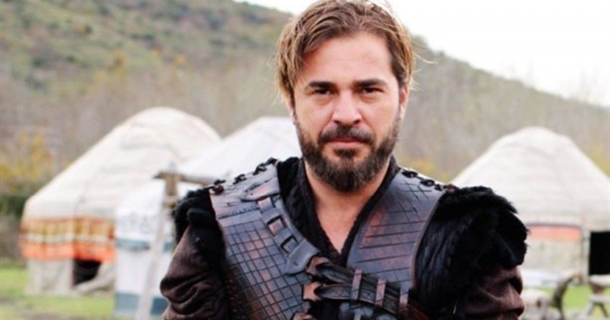 شاهد .. بعد إصابته.. خبر إعتزال أنجين ألتان دوزياتان يقلق محبيه