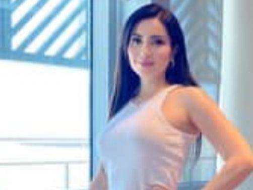 نسرين طافش تتألق في احدث ظهور لها من المطار – شاهد