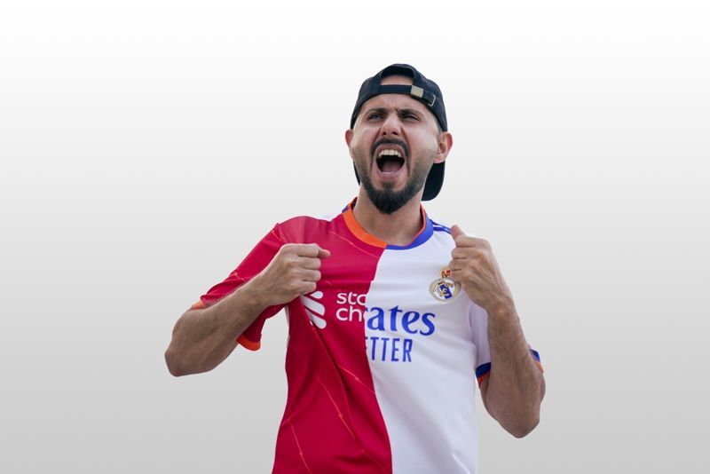 خالد عبدالله يستبق مباراة ريال مدريد وليفربول بفيديو قصير