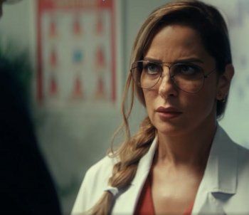 شاهد .. بالصور- أكثر من شخصية لريم مصطفى بمسلسلها الجديد "الثمانية"