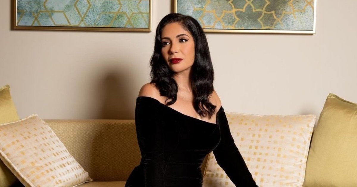 شاهد .. منى زكي تطل من "كان".. وجمالها حديث الكثيرين