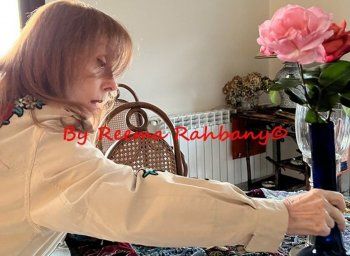 شاهد .. بالصورة- أحدث ظهور للسيدة فيروز بعدسة ابنتها