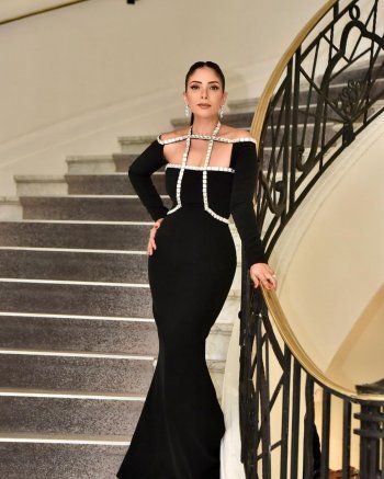 شاهد .. بعد أن أحدثت ضجة بإطلالتها في مهرجان "كان".. إليكم سعر فستان منى زكي