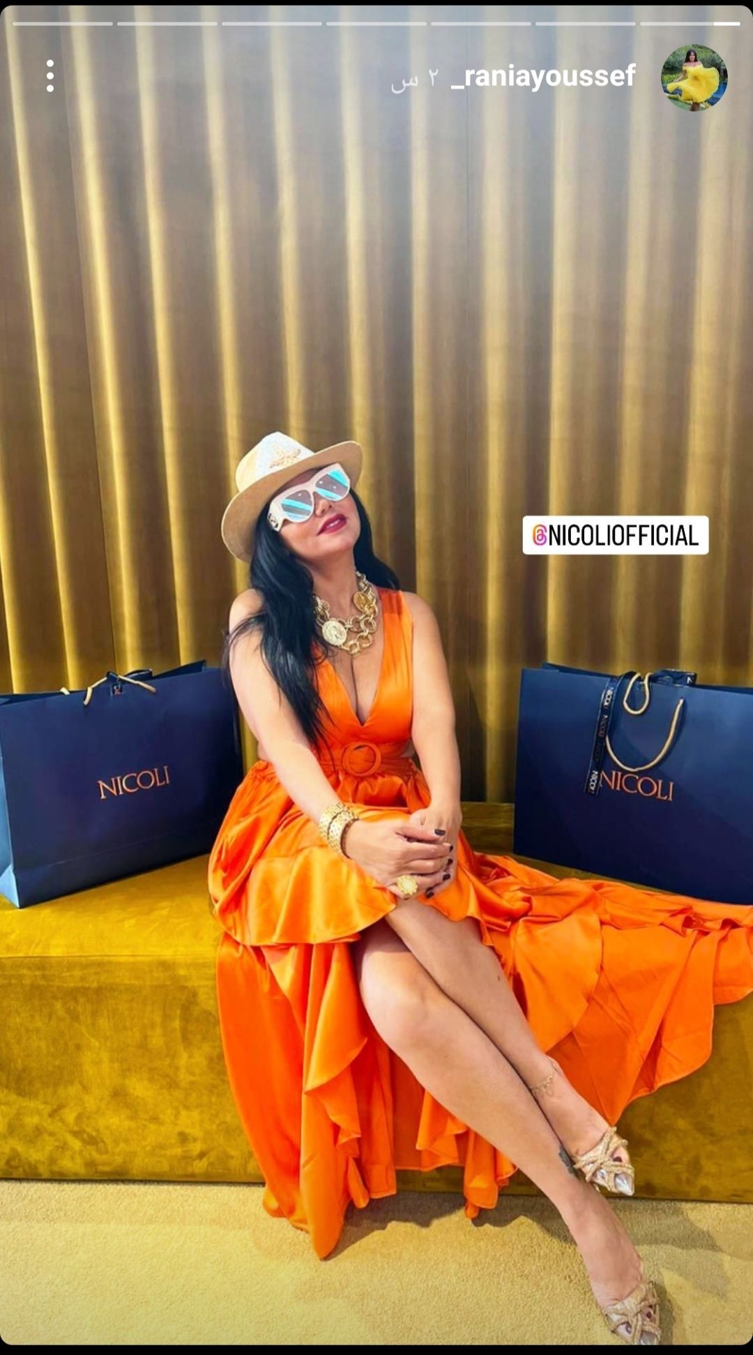 بإطلالة جريئة وفستان مكشوف .. رانيا يوسف تثير اعجاب متابعيها- شاهد