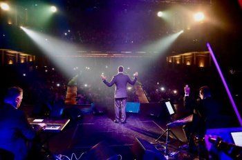 شاهد .. كاظم الساهر يحيي حفلاً في مدينة ميلبورن الأسترالية