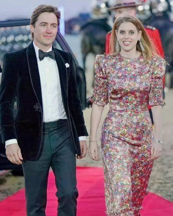 شاهد .. بالصورة - الأميرة بياتريس وزوجها في أحدث ظهور لهما