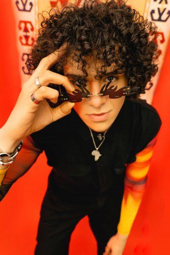 شاهد .. بالفيديو - بهجت يطلق أولى أغنيات ألبومه الجديد "I'M HERE" من مالطا