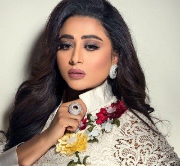 شاهد .. شيماء سبت عن شقيقتها شيلاء: "كالسيف موجودة لتحمي ظهرك"-بالصور