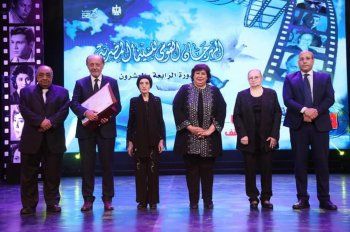 شاهد .. رجاء حسين بنحافة مفرطة في أحدث ظهور