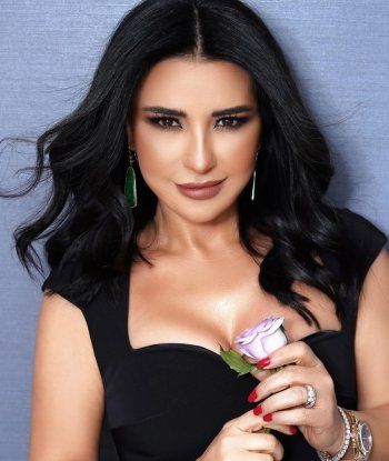 شاهد .. ماغي بو غصن بالغة الجمال بظهورها الأخير -بالصور