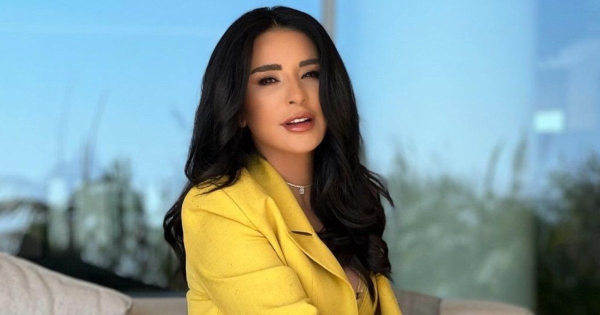 شاهد .. ماغي بو غصن بالغة الجمال بظهورها الأخير -بالصور