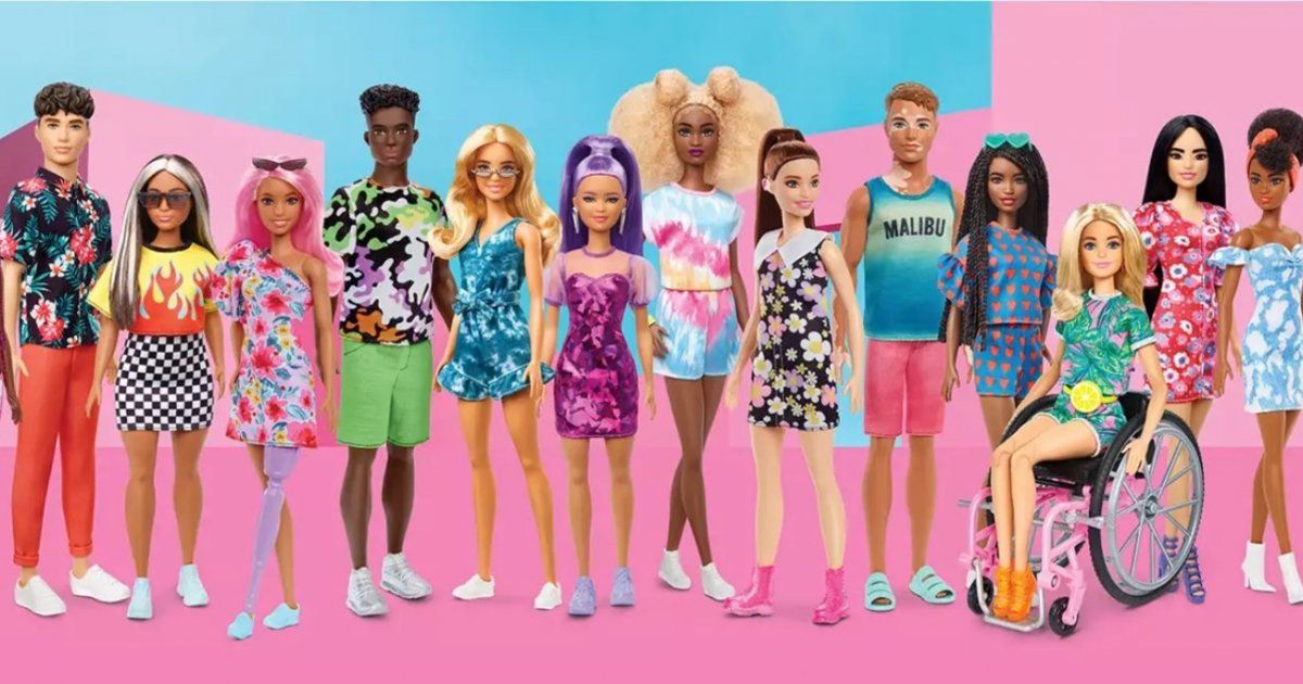 شاهد .. باربي تطلق أول دمية متحولة جنسياً.. وصممت على هذا الشكل