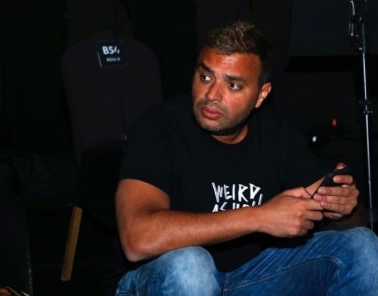 رامي صبري يخطف الانظار من علي المسرح في احدث حفلاته- شاهد