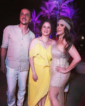 شاهد .. أحدث ظهور لـ مي نور الشريف بعد غياب.. ورقصها يلفت أنظار الكثيرين