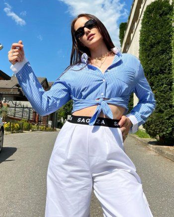 شاهد .. إطلالة خارجة عن المألوف لـ فهرية أفجان.. هذا ما إرتدته