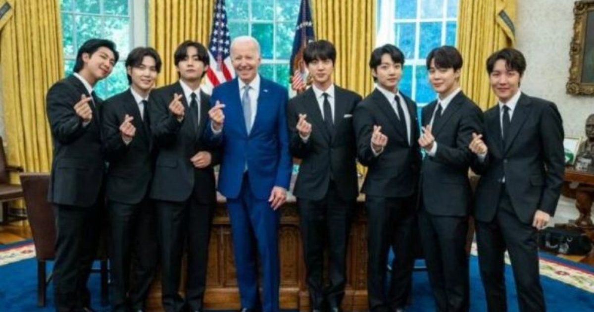 شاهد .. فرقة BTS الكورية تلبي دعورة الرئيس الأميركي للقائهم في البيت الأبيض-بالفيديو