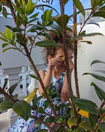 شاهد .. جورجينا روديغيز تستمتع بوقتها مع الأولاد في مدريد-بالصور